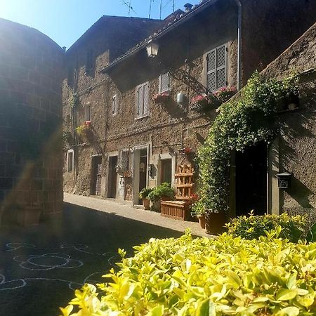La Casa Dei Libri Villa Sutri Luaran gambar