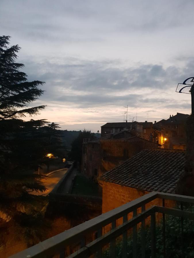 La Casa Dei Libri Villa Sutri Luaran gambar